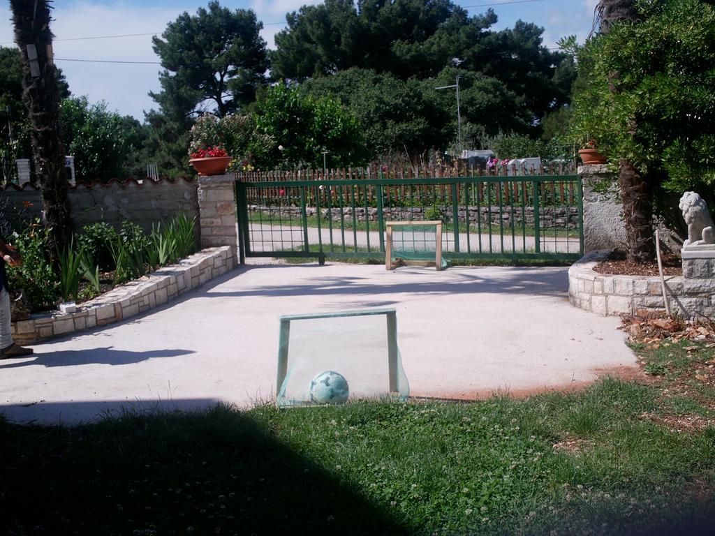 Studios Kastel Buje Extérieur photo